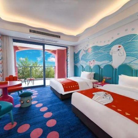 Dolphin Bay Hotel Kunming Exterior photo
