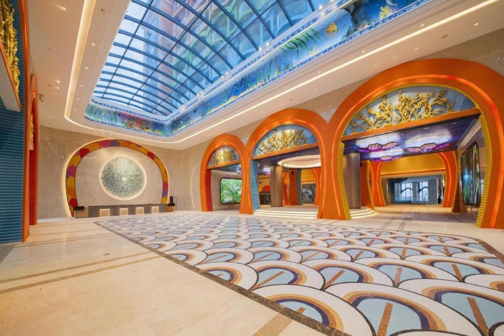 Dolphin Bay Hotel Kunming Exterior photo