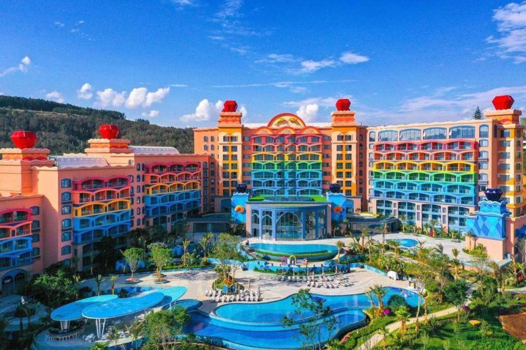 Dolphin Bay Hotel Kunming Exterior photo