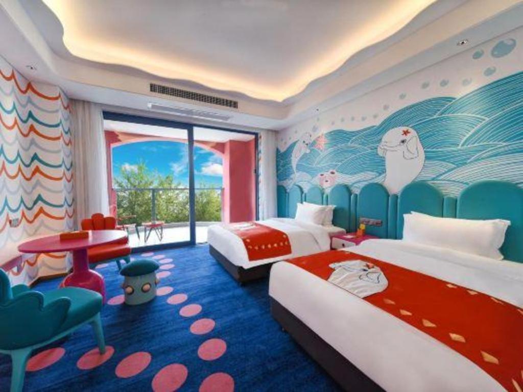 Dolphin Bay Hotel Kunming Exterior photo