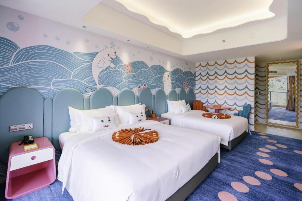Dolphin Bay Hotel Kunming Exterior photo