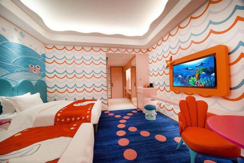 Dolphin Bay Hotel Kunming Exterior photo