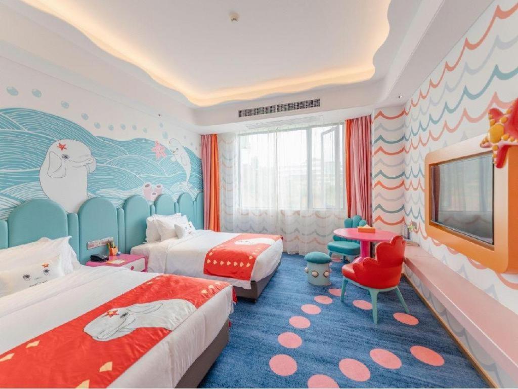Dolphin Bay Hotel Kunming Exterior photo